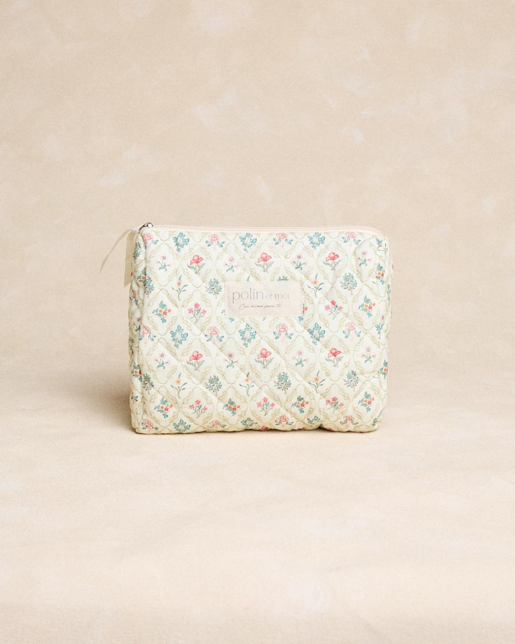 Medium Toiletry Bag Flowers Lumira