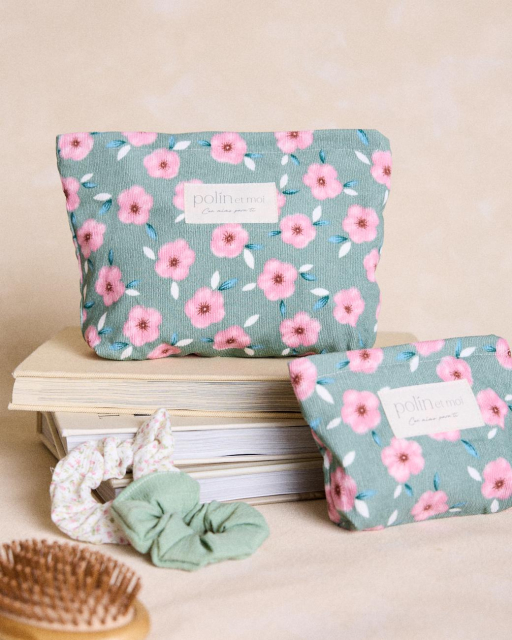 Small Toiletry Bag Flowers Olvira